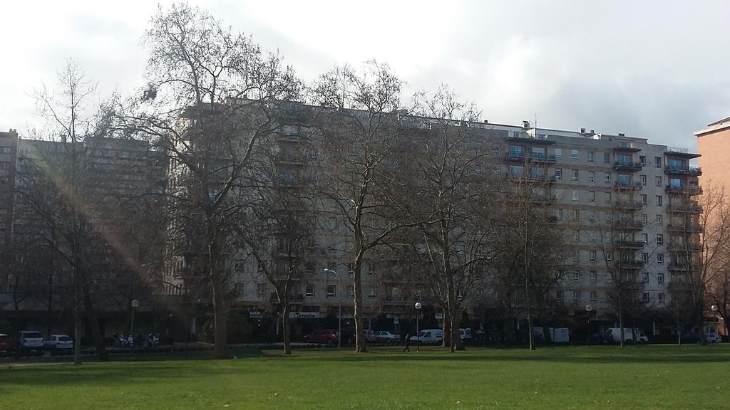 Apartamento Vuelta del Castillo Pamplona Exterior foto